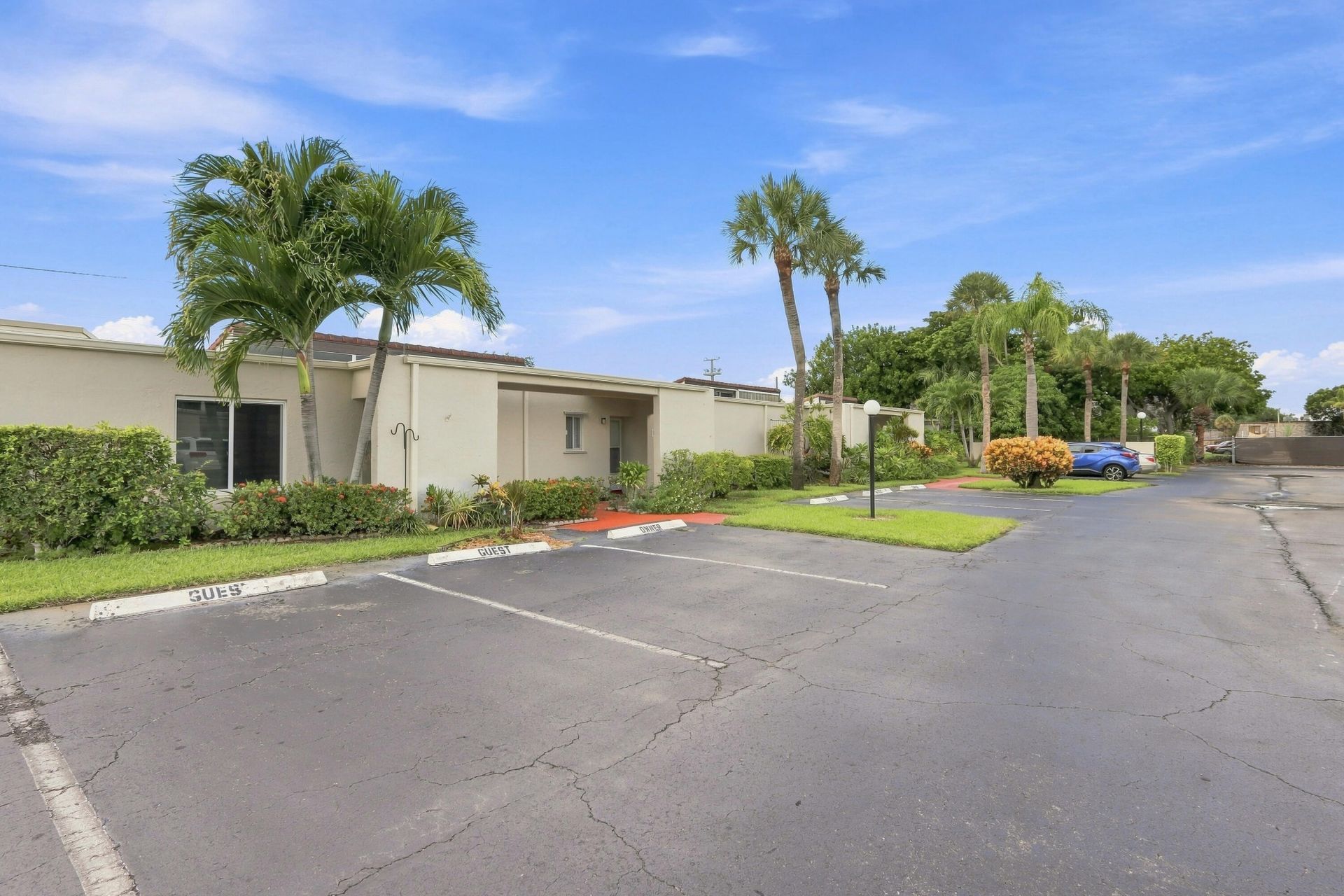 2538 Boundbrook Drive S, Unit 137, West Palm Beach, FL 33406 Photo