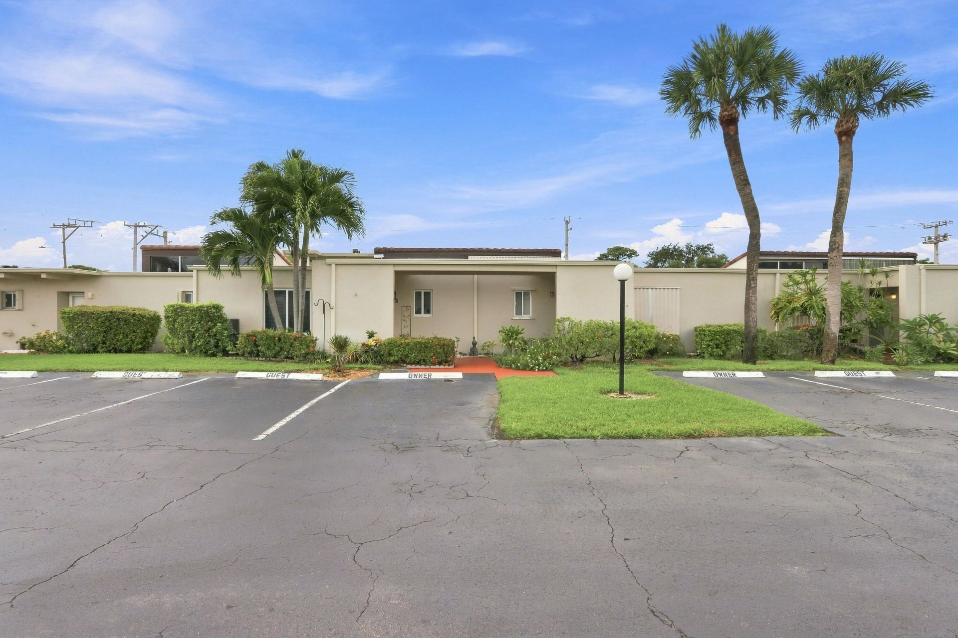 2538 Boundbrook Drive S, Unit 137, West Palm Beach, FL 33406 Photo