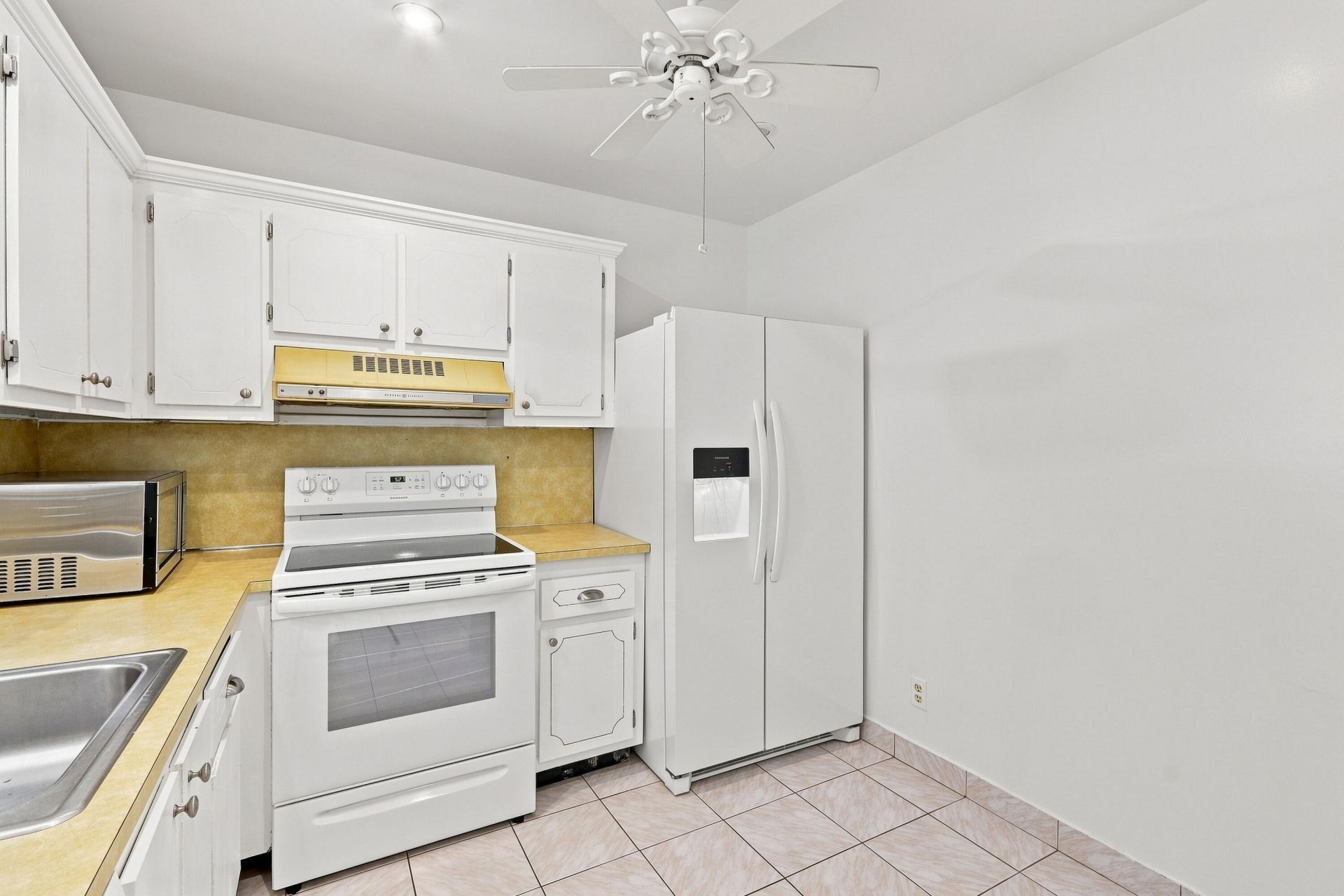 2538 Boundbrook Drive S, Unit 137, West Palm Beach, FL 33406 Photo