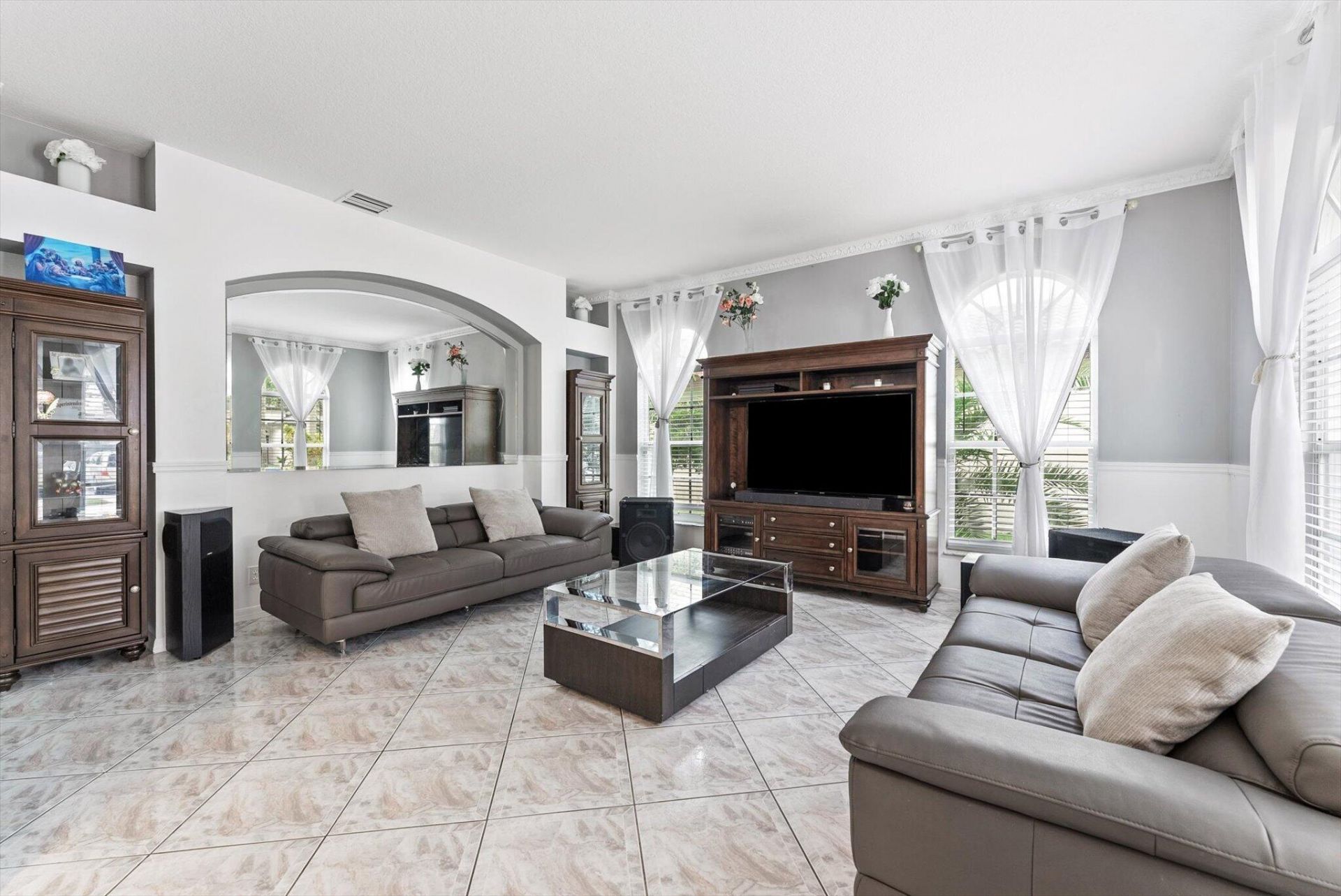 16363 Segovia Circle S, Pembroke Pines, FL 33331 Photo