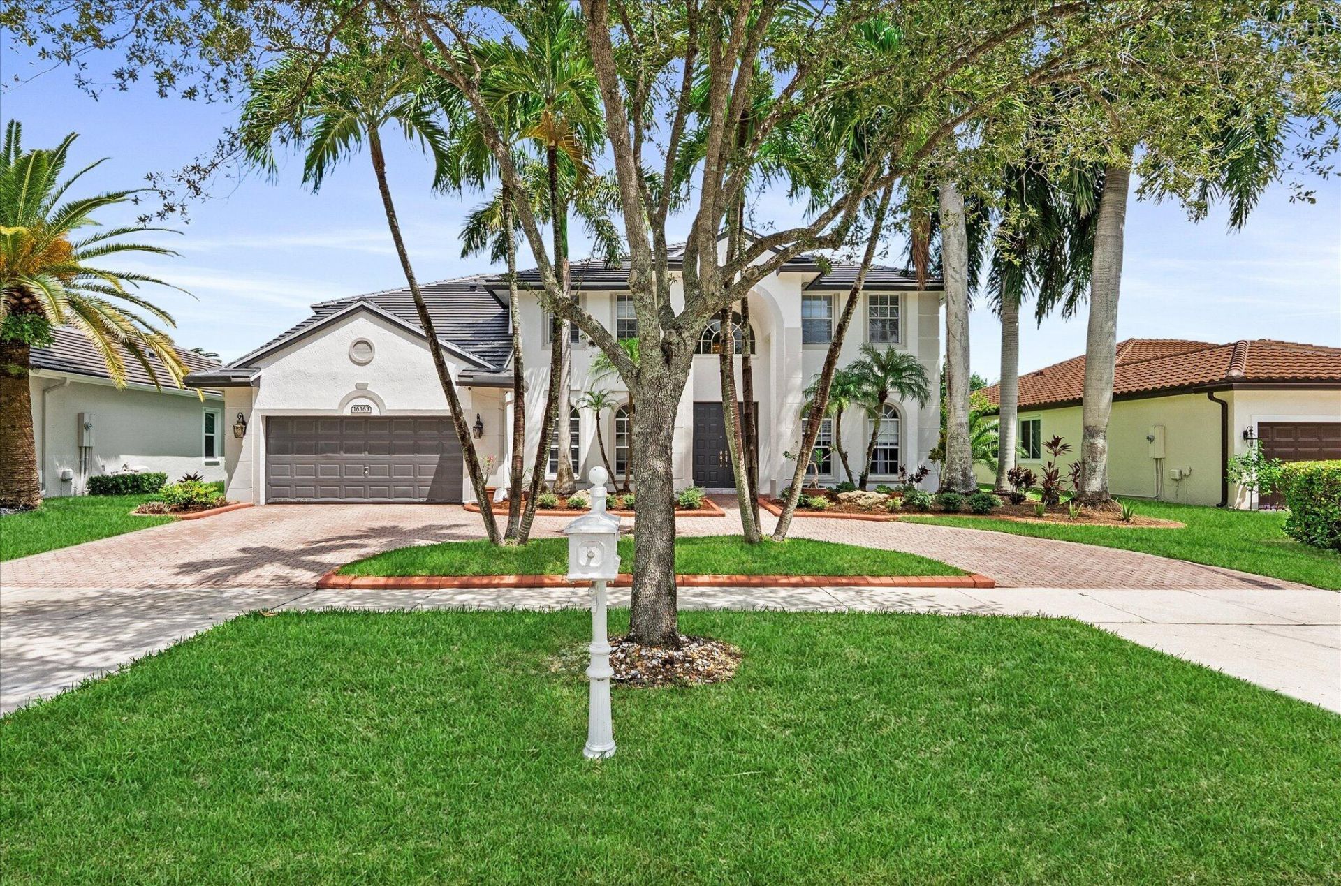 16363 Segovia Circle S, Pembroke Pines, FL 33331 Photo