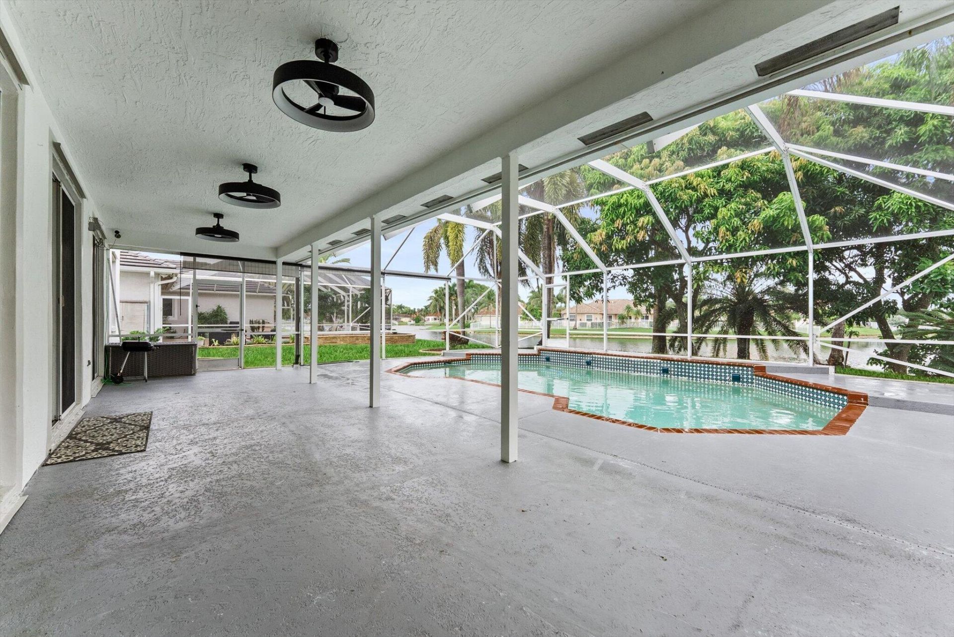 16363 Segovia Circle S, Pembroke Pines, FL 33331 Photo