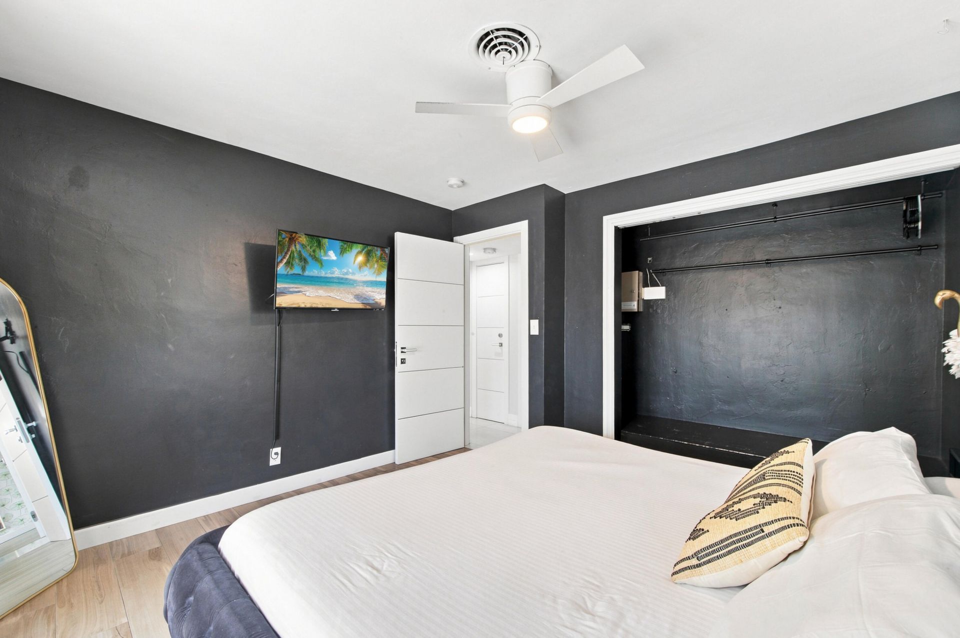 4710 NE 27th Avenue, Fort Lauderdale, FL 33308 Photo