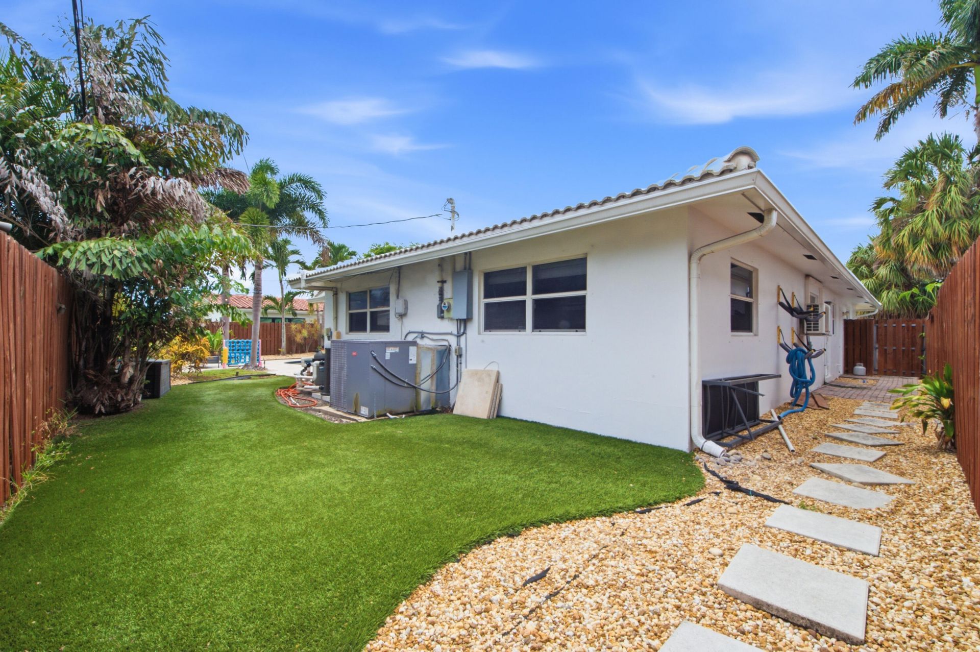4710 NE 27th Avenue, Fort Lauderdale, FL 33308 Photo