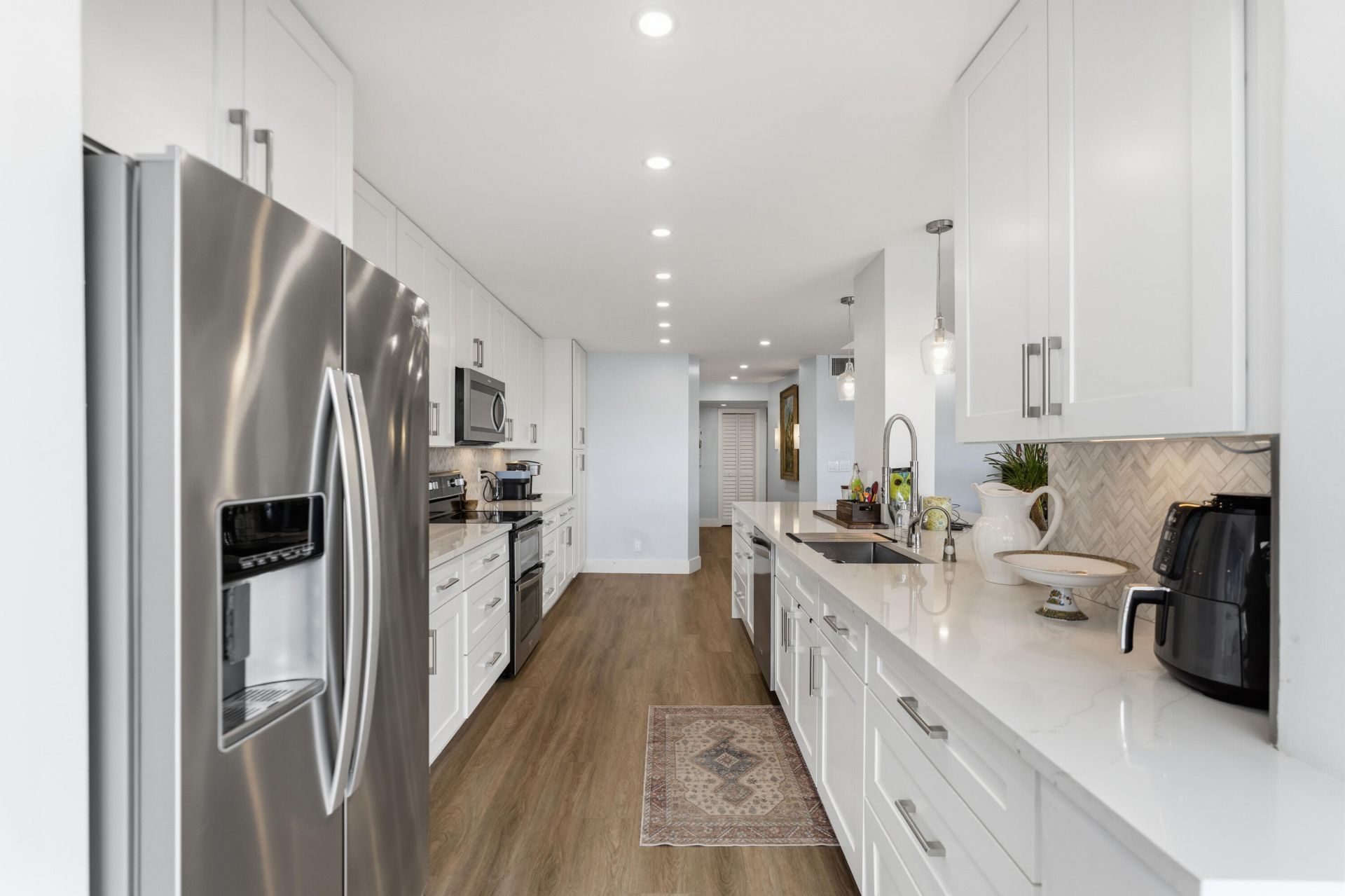 3050 NE 47th Court, Unit 203, Fort Lauderdale, FL 33308 Photo