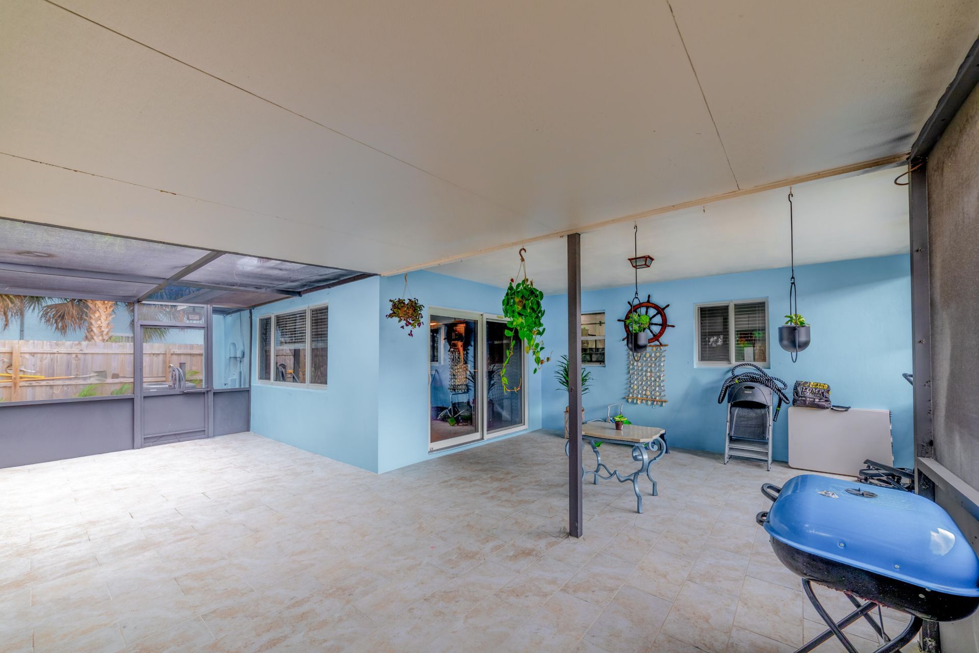 545 S Lake Drive, Lantana, FL 33462 Photo