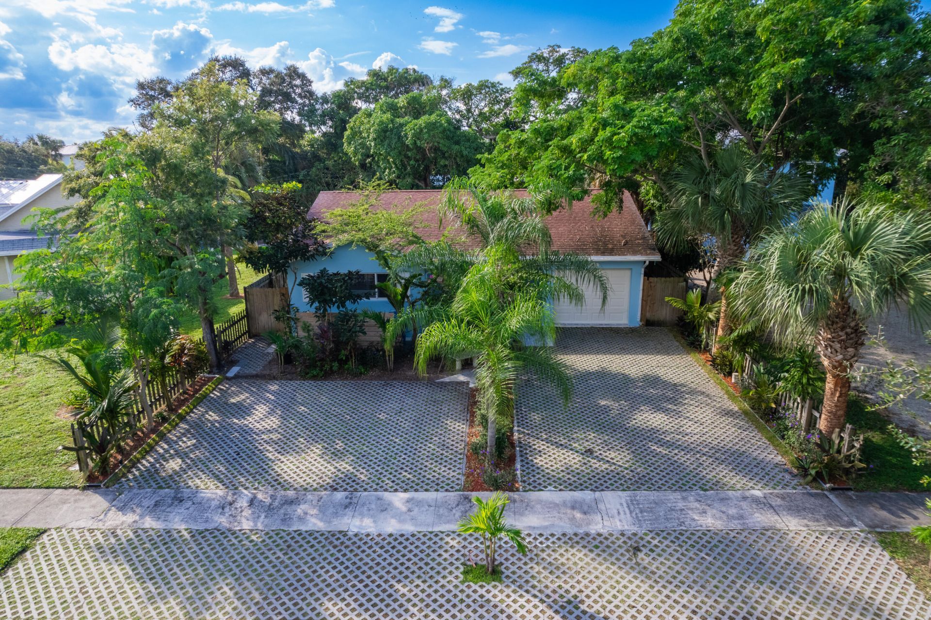 545 S Lake Drive, Lantana, FL 33462 Photo