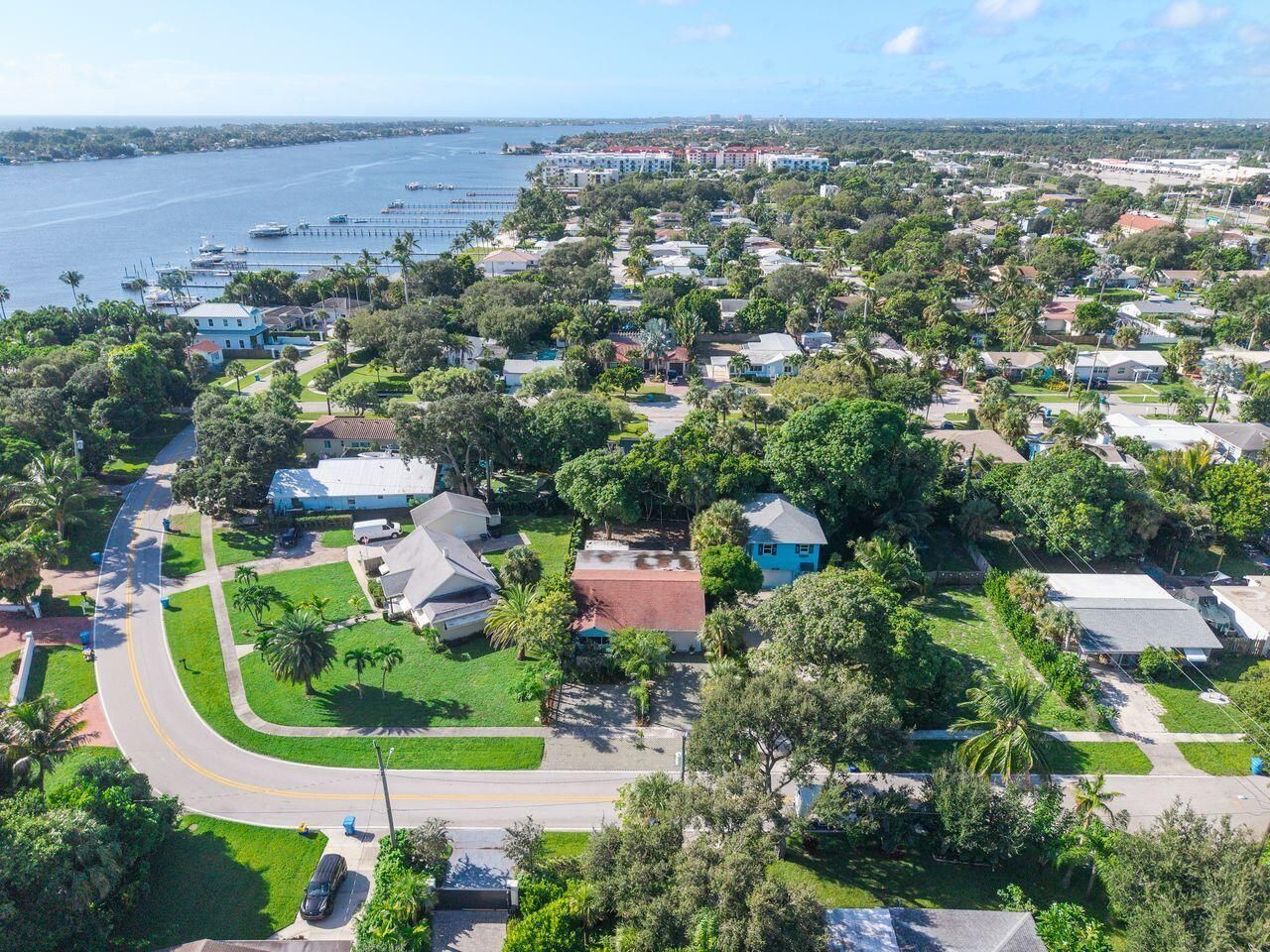 545 S Lake Drive, Lantana, FL 33462 Photo