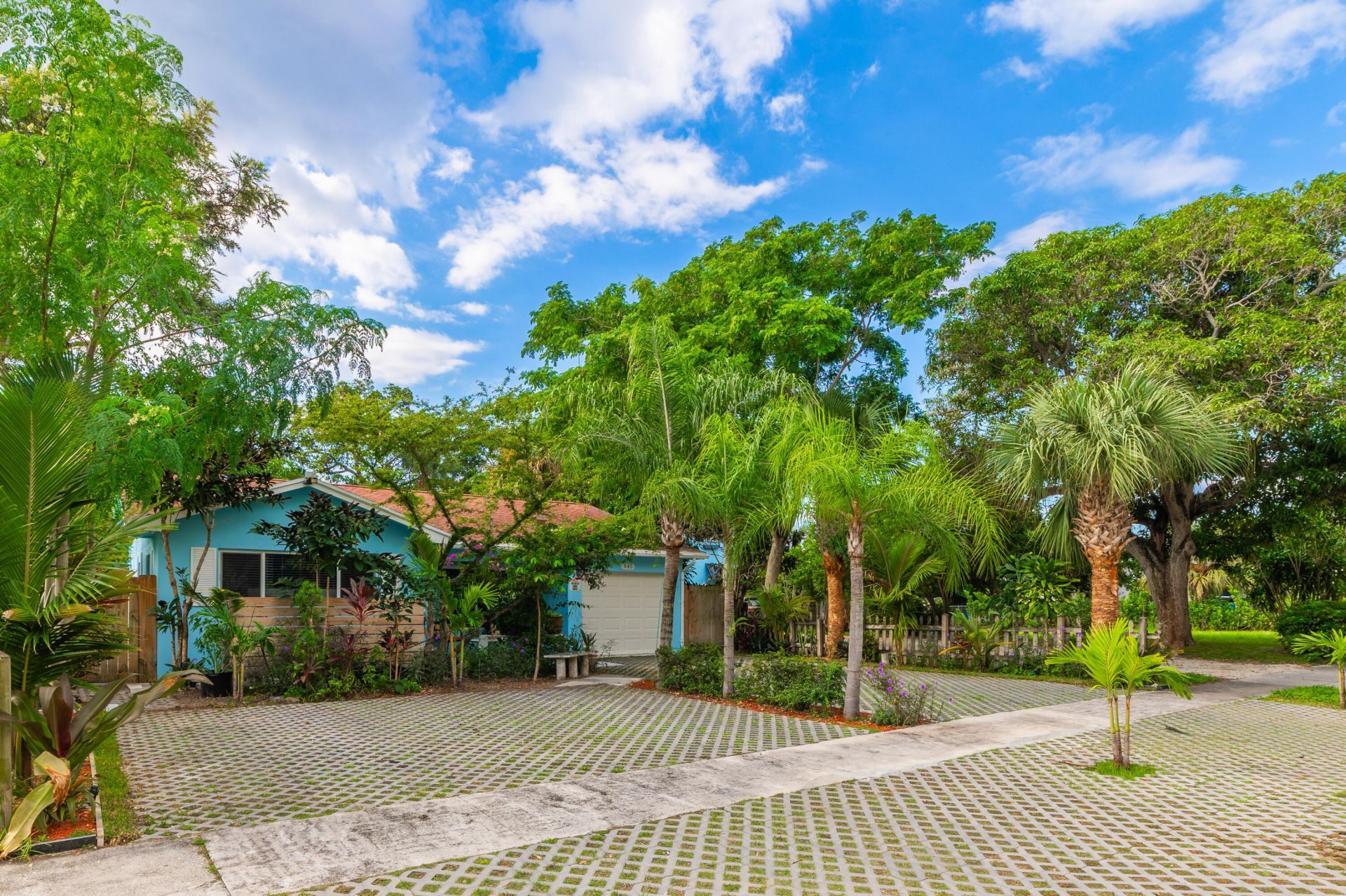 545 S Lake Drive, Lantana, FL 33462 Photo