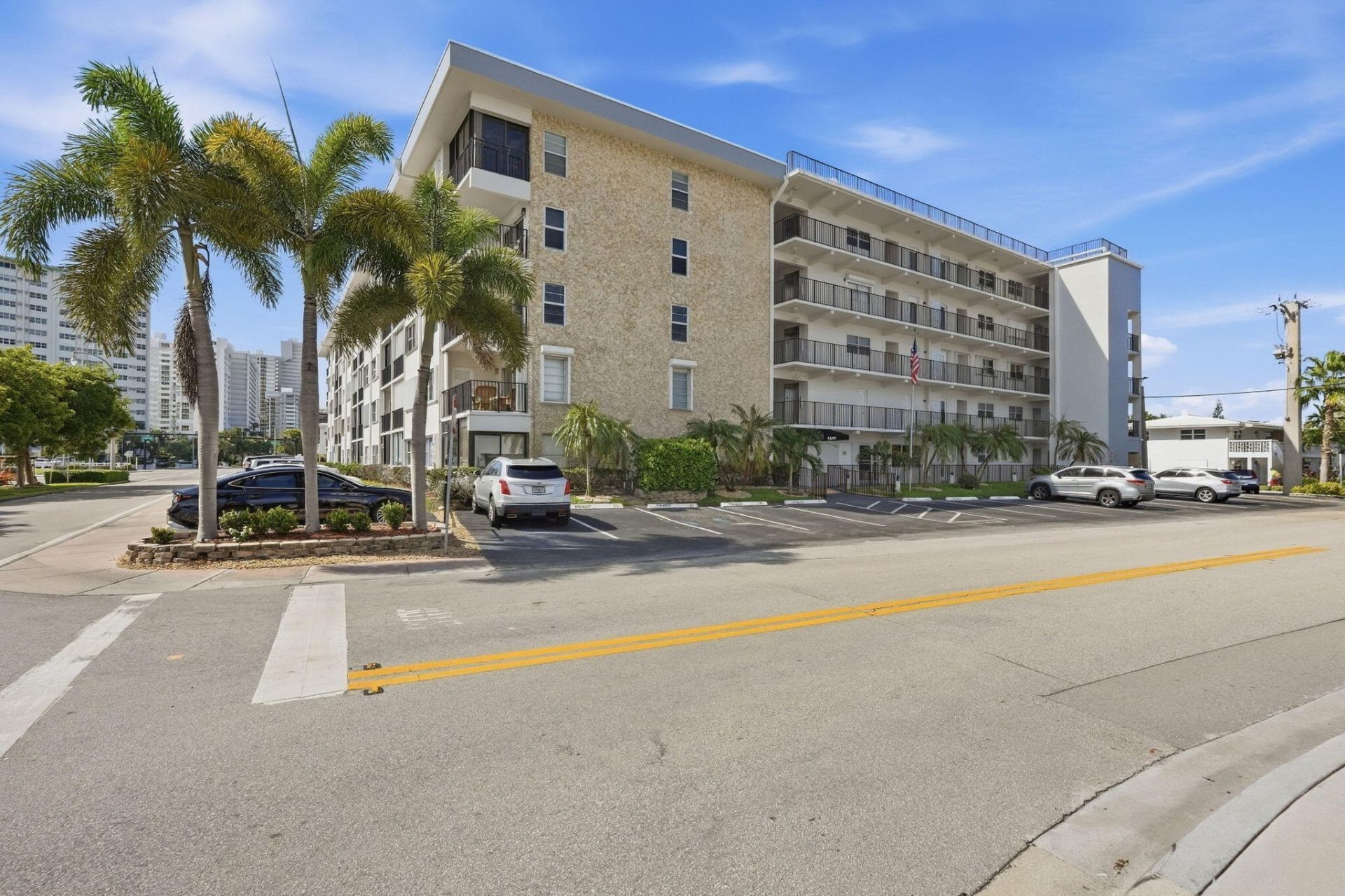 4117 Bougainvilla Drive, Unit 507, Lauderdale by the Sea, FL 33308 Photo
