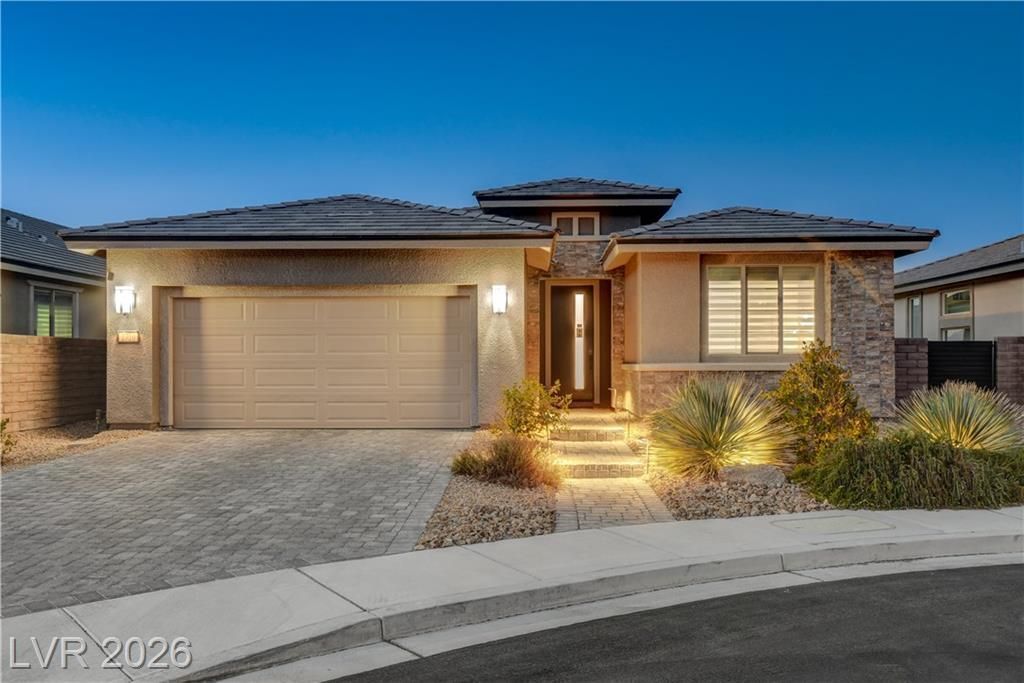 2720 Free Formed Court, Las Vegas, NV 89138