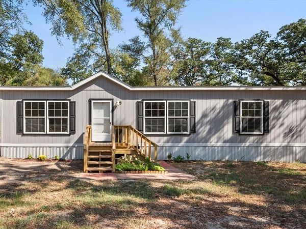 139 PR 440, Buffalo, TX 75831