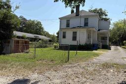 2313 Richland Street photo 4