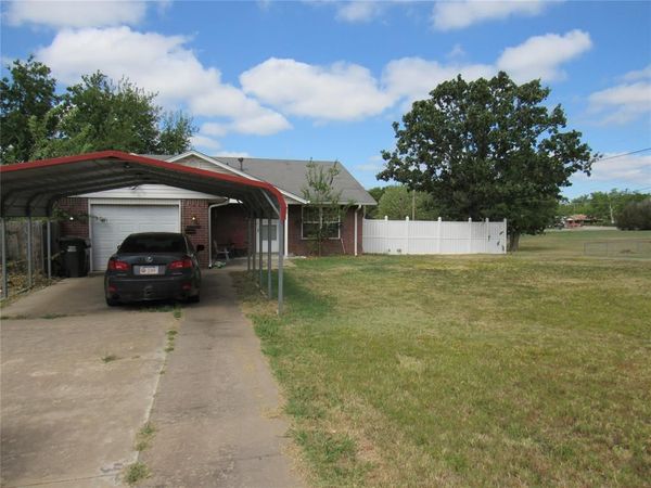 602 S 4th Street, Tecumseh, OK 74873