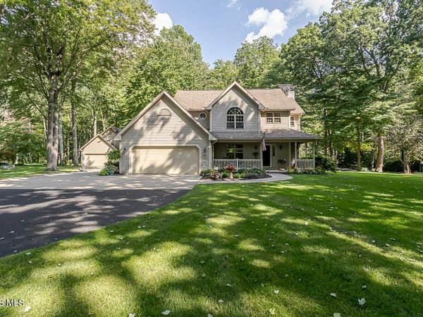 2657 Scott Road, Swanton, OH 43558