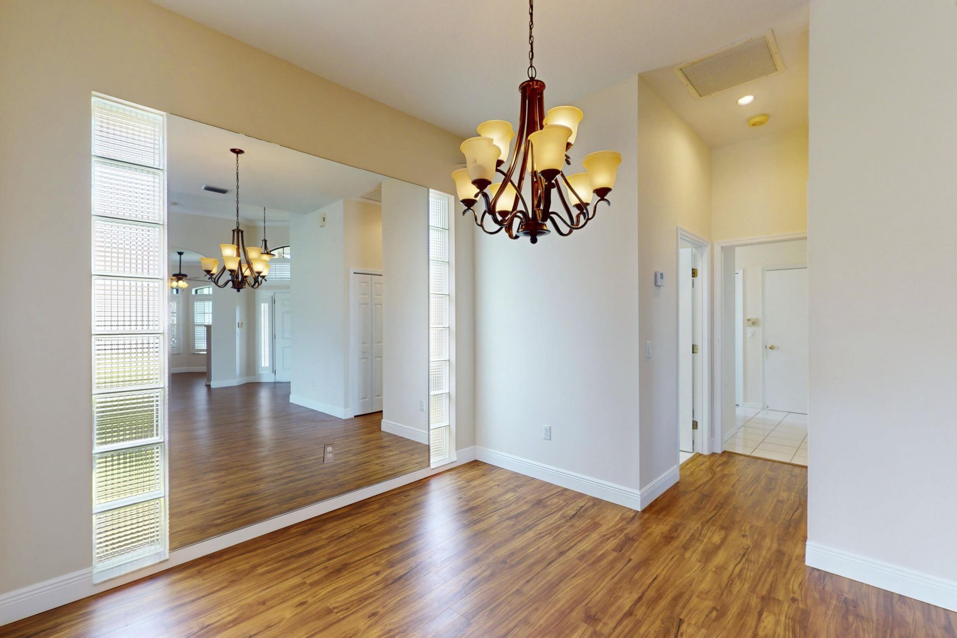 433 SW Jefferson Circle, Port Saint Lucie, FL 34986 Photo
