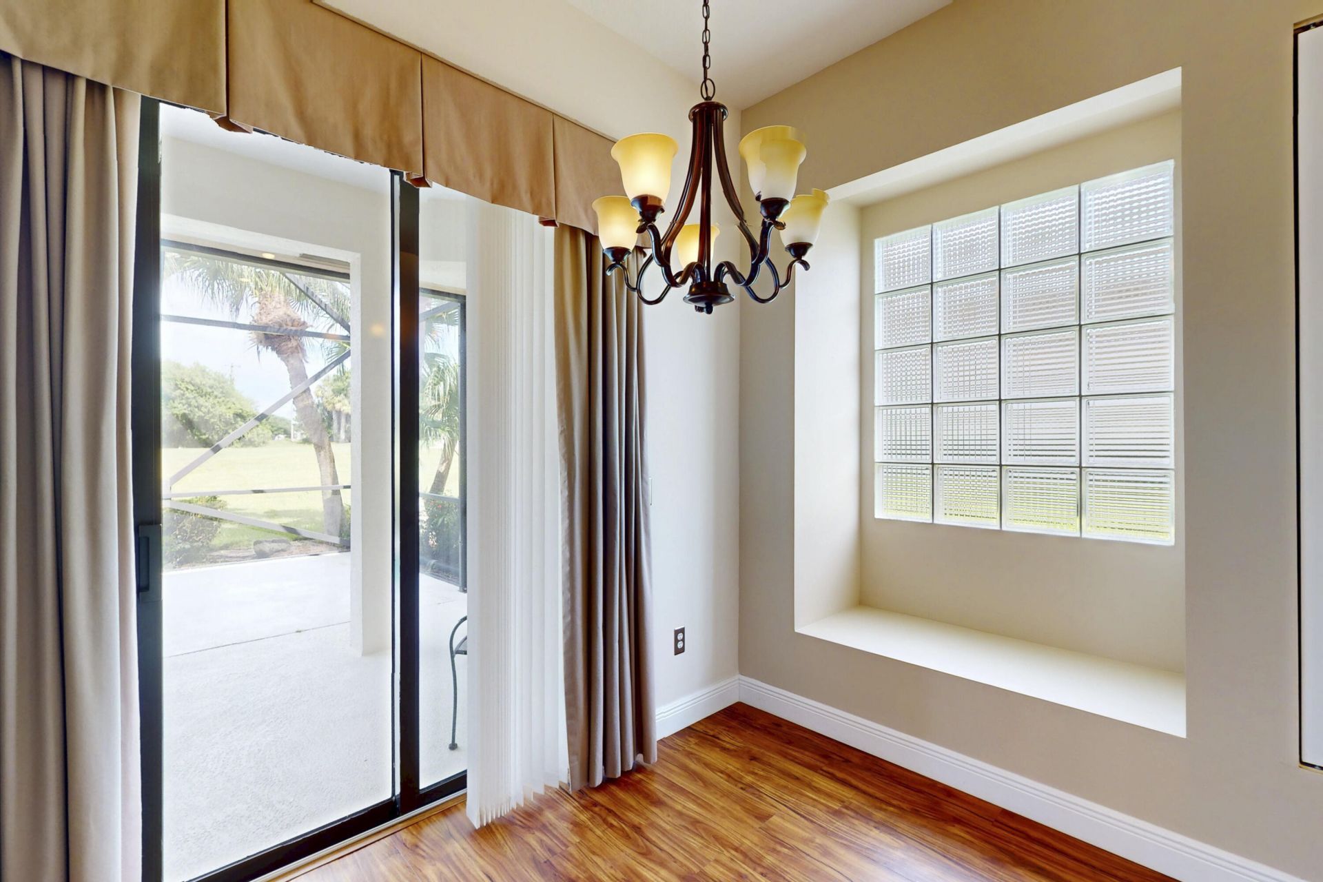 433 SW Jefferson Circle, Port Saint Lucie, FL 34986 Photo