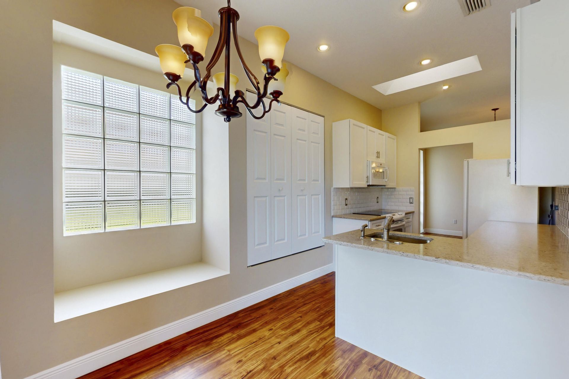 433 SW Jefferson Circle, Port Saint Lucie, FL 34986 Photo