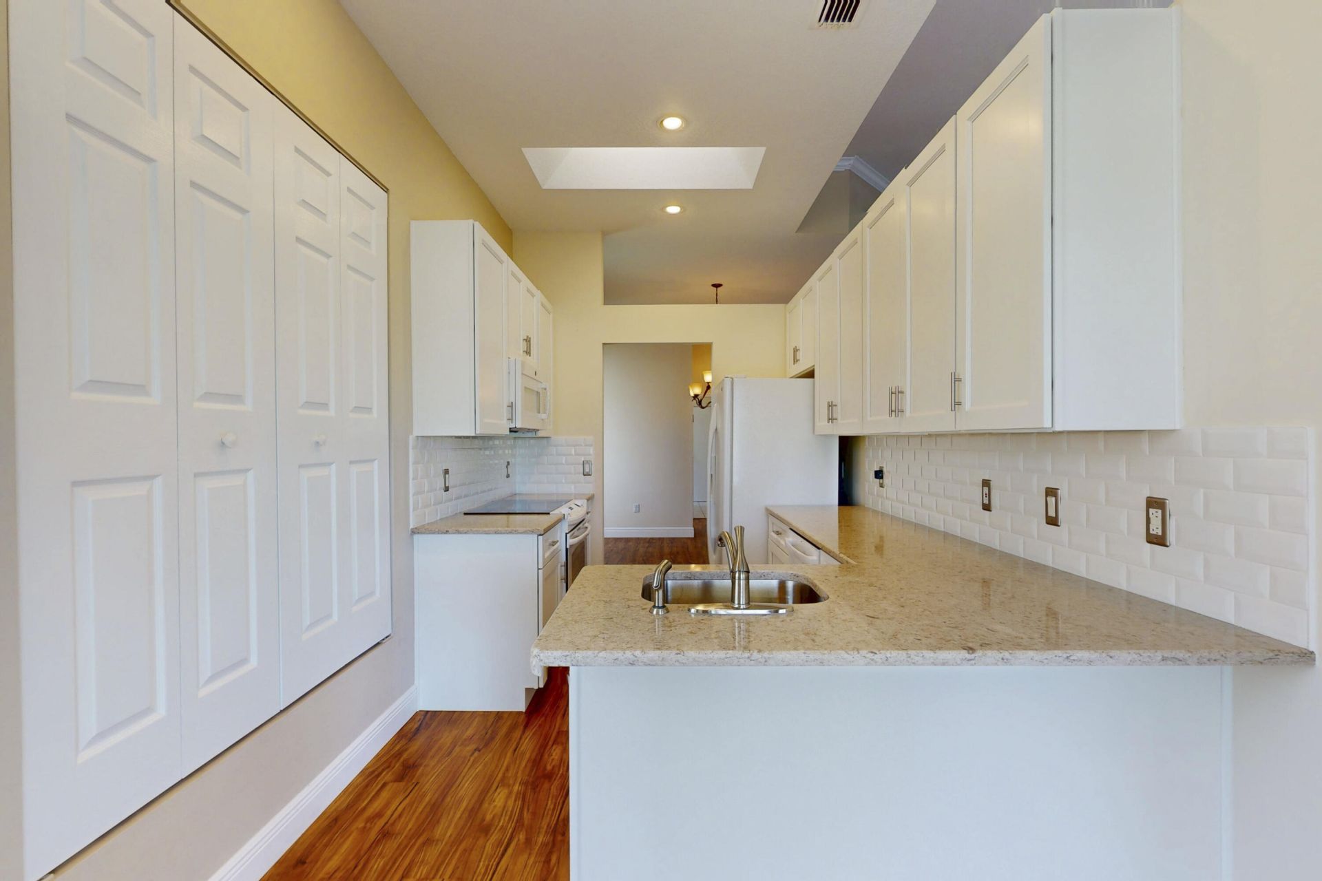 433 SW Jefferson Circle, Port Saint Lucie, FL 34986 Photo
