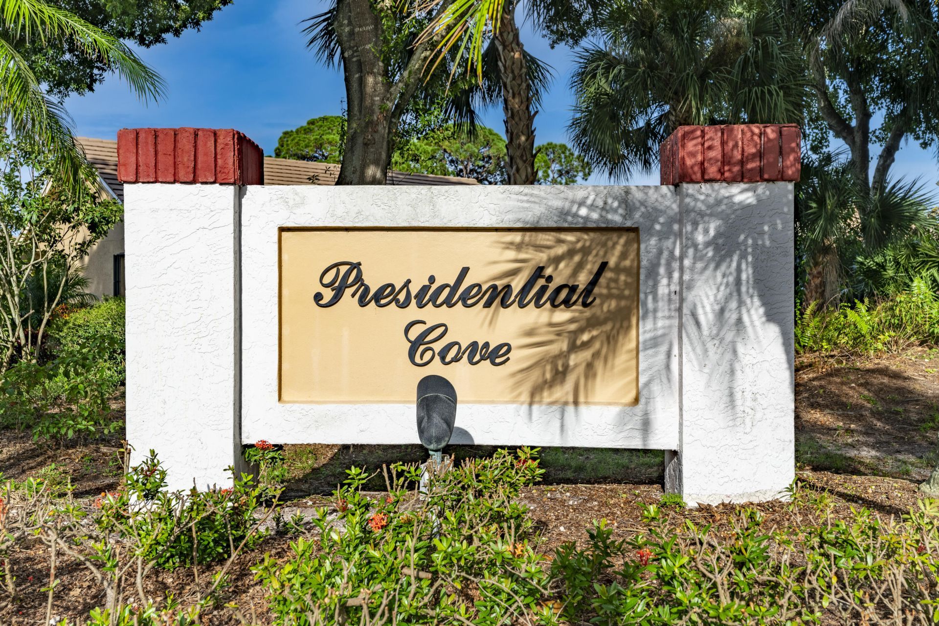 433 SW Jefferson Circle, Port Saint Lucie, FL 34986 Photo