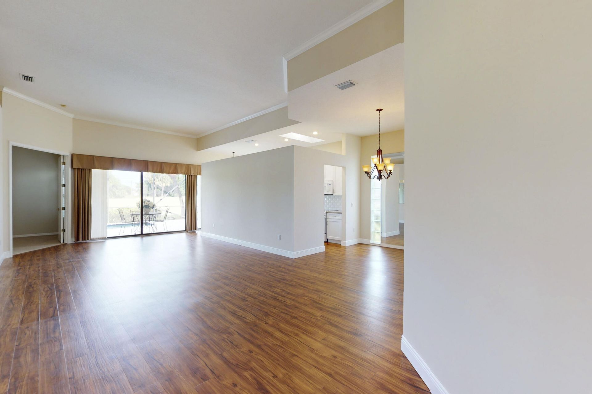 433 SW Jefferson Circle, Port Saint Lucie, FL 34986 Photo
