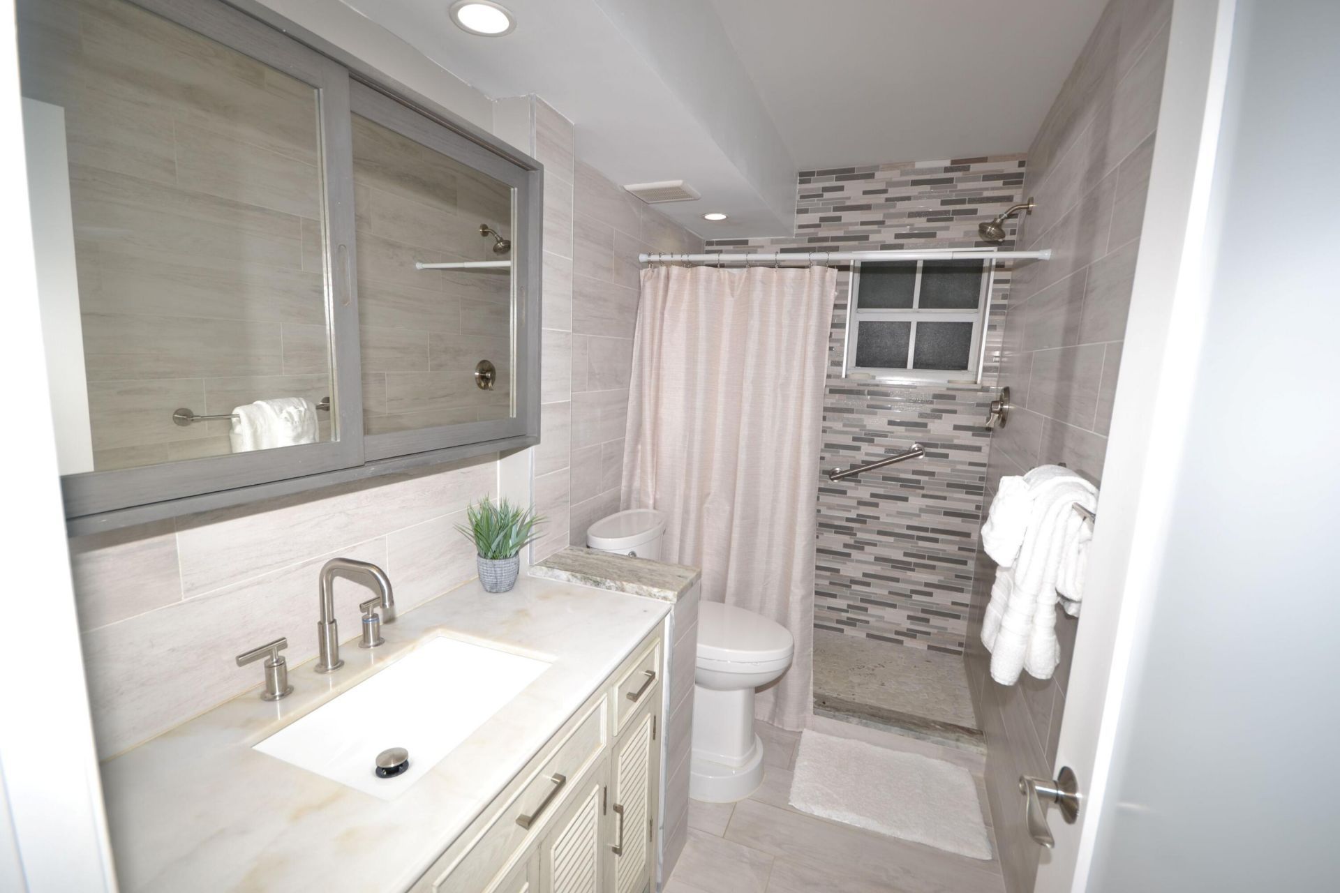 1051 Sugar Sands Boulevard, Unit 257, Singer Island, FL 33404 Photo