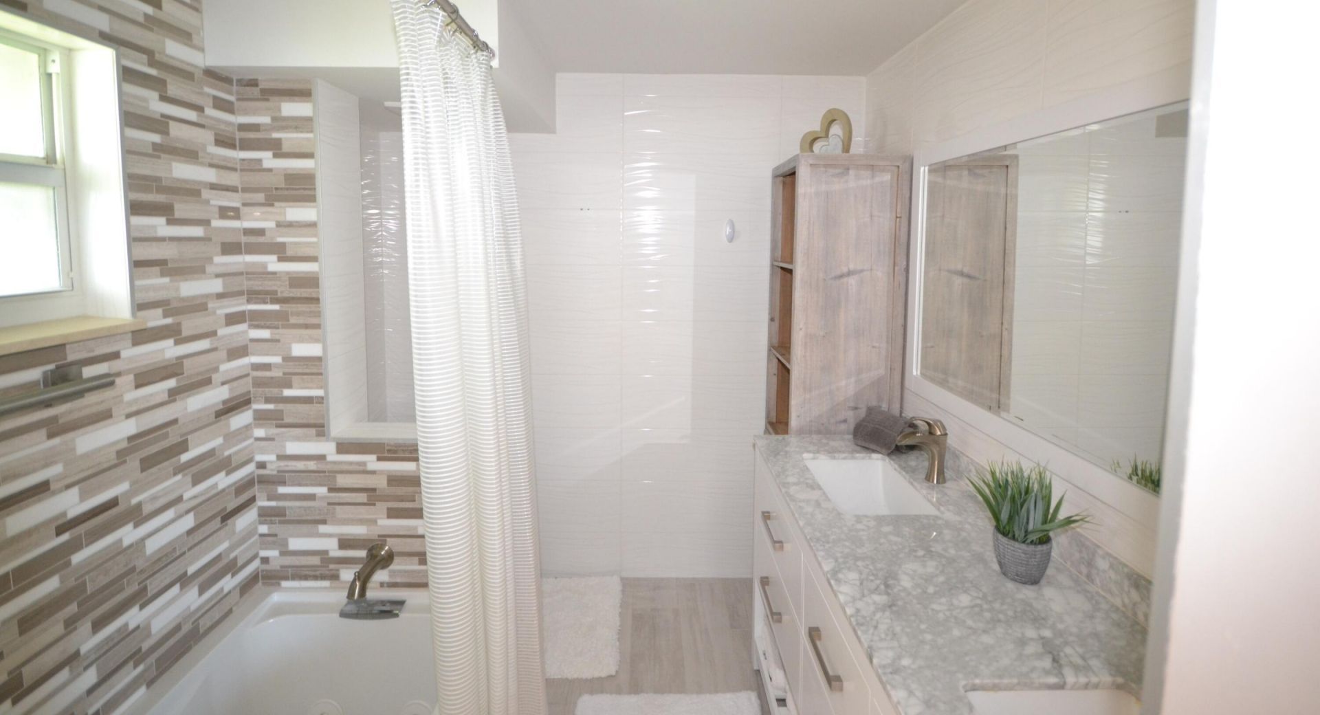 1051 Sugar Sands Boulevard, Unit 257, Singer Island, FL 33404 Photo