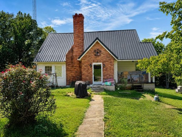 144 Rooster St , Indian Mound, TN 37079