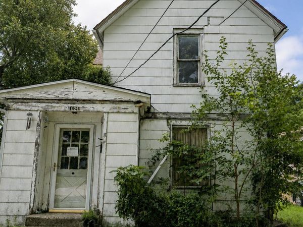 1021 N McDonel Street, Lima, OH 45801