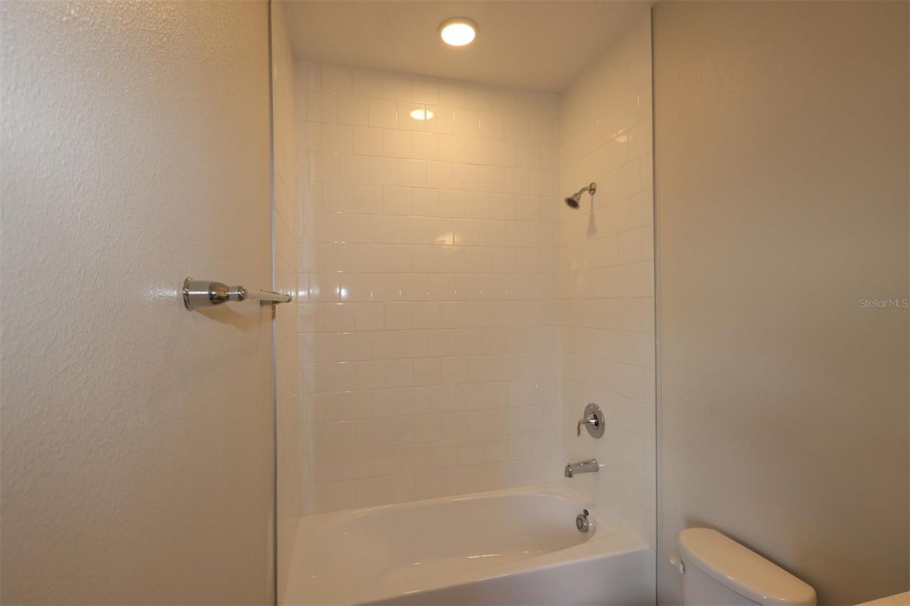 2915 Sweetgrass Lane, Zellwood, FL 32798 Photo