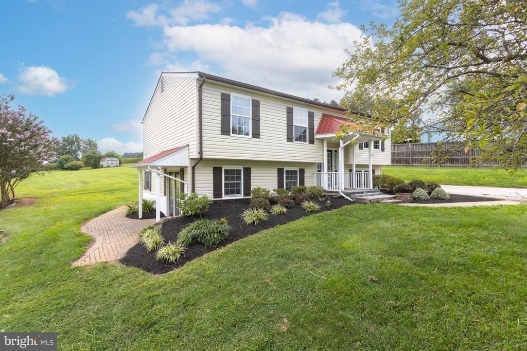 805 ROLLING RIDGE DRIVE , WESTMINSTER, MD 21157