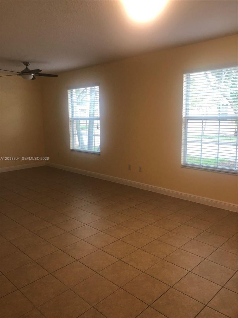 1129 SW 147th Ter , Pembroke Pines, FL 33027 Photo