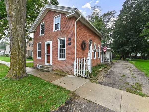 205 E Main STREET, Burlington, WI 53105