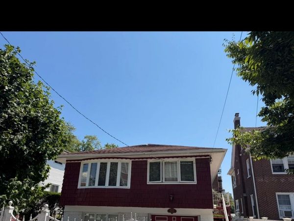 552 Briar Place , Far Rockaway, NY 11691