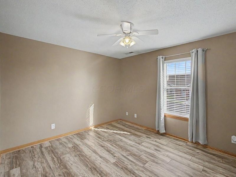 72 Fairway Drive, Mount Vernon, OH 43050 Photo 14
