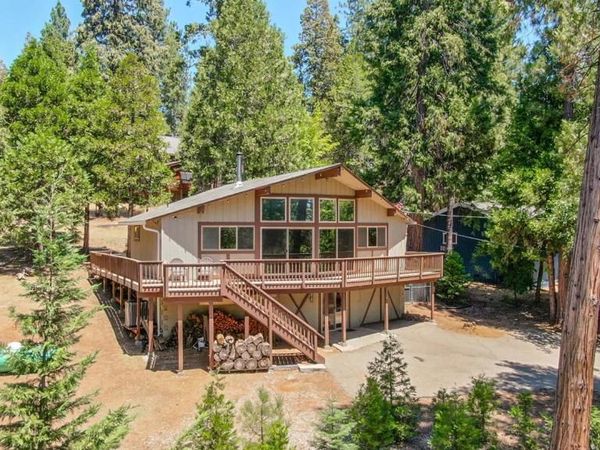 2320 Mustang Road, Arnold, CA 95223