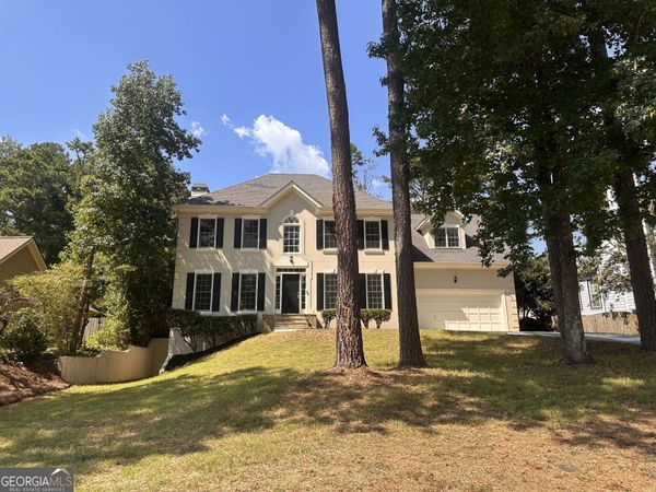 180 Shyrewood Drive, Lawrenceville, GA 30043
