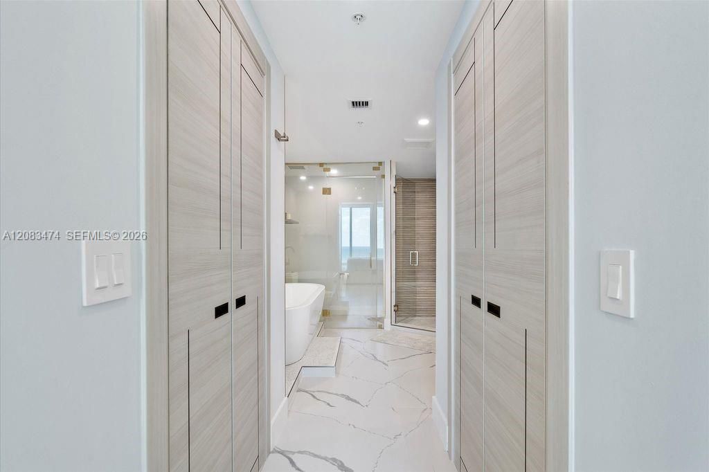 6899 Collins Ave, Unit 1008, Miami Beach, FL 33141 Photo