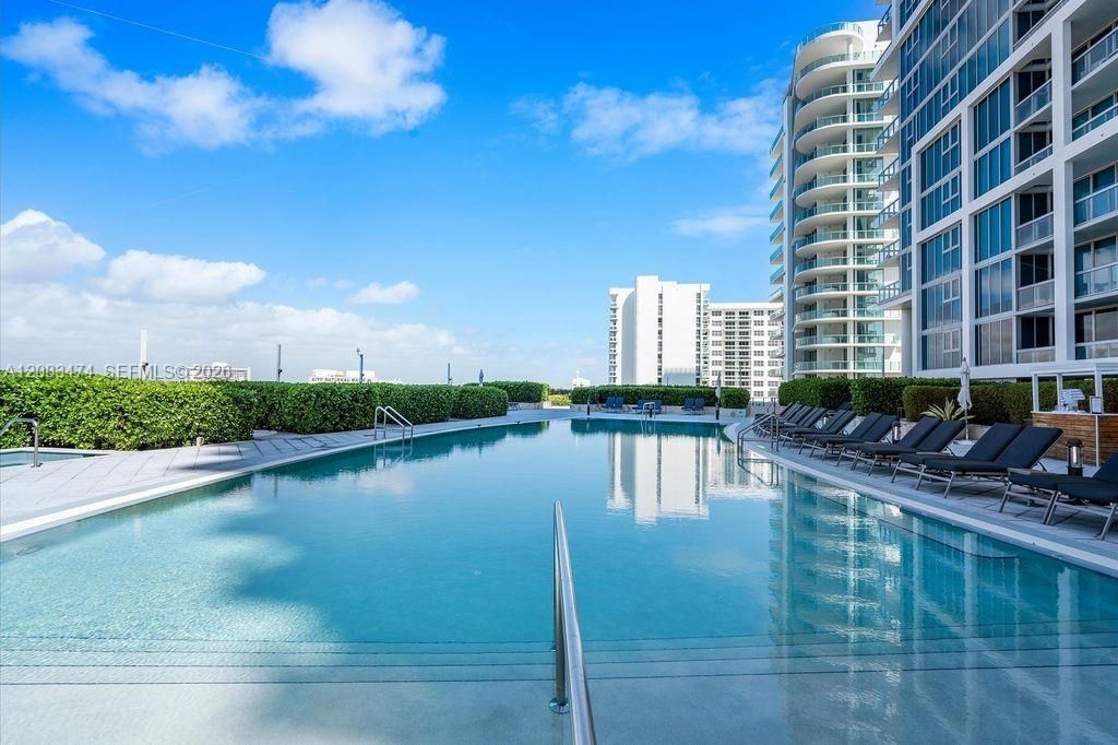 6899 Collins Ave, Unit 1008, Miami Beach, FL 33141 Photo