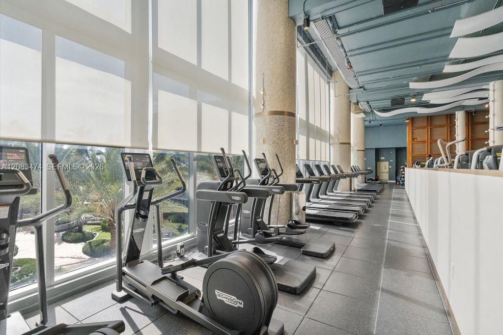 6899 Collins Ave, Unit 1008, Miami Beach, FL 33141 Photo