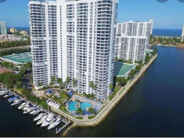 3530 Mystic Pointe Dr , Unit 3003, Aventura, FL 33180