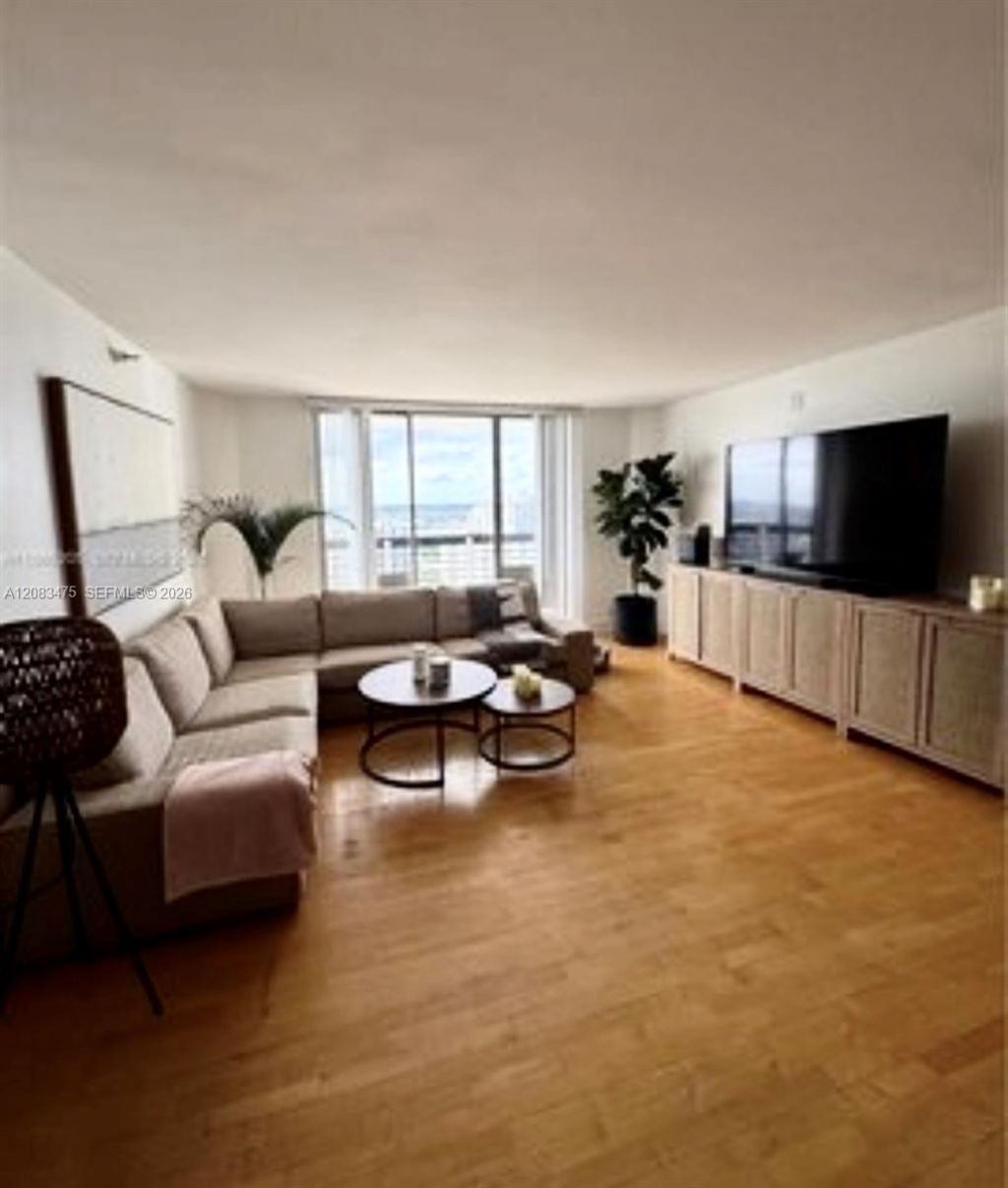 3530 Mystic Pointe Dr , Unit 3003, Aventura, FL 33180 Photo