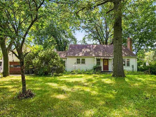 710 Kimball Ave, Iowa City, IA 52245