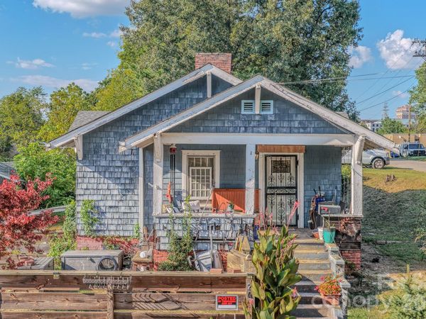 24 Timothy Street, Asheville, NC 28801