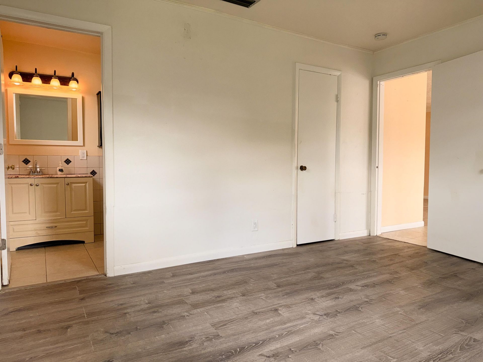 650 SW 28th Way, Fort Lauderdale, FL 33312 Photo