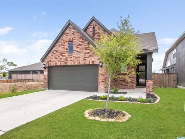 128 Radnor RD , New Braunfels, TX 78130