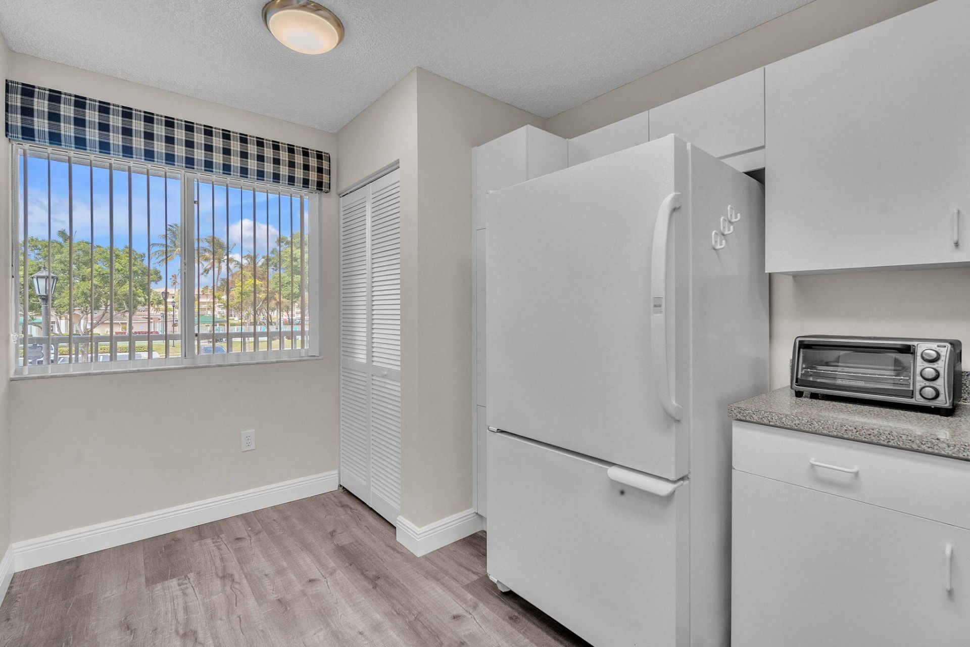 9560 Weldon Circle, Unit J210, Tamarac, FL 33321 Photo