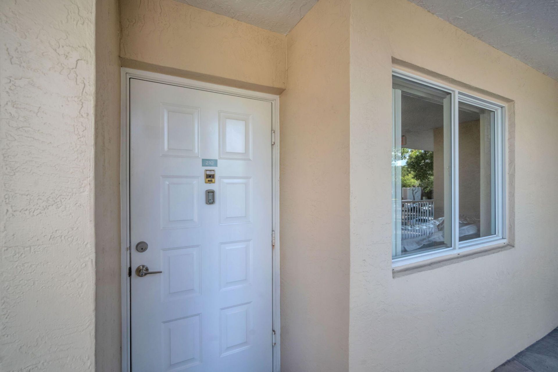 9560 Weldon Circle, Unit J210, Tamarac, FL 33321 Photo