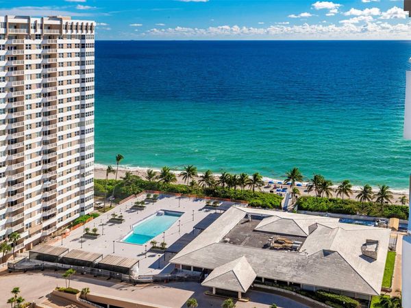 1980 S OCEAN Drive, Unit 22P, Hallandale Beach, FL 33009