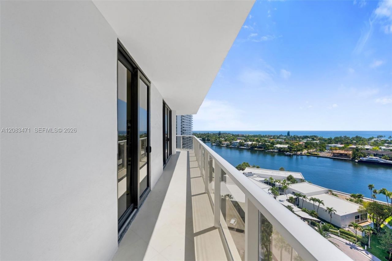 20281 E Country Club Dr , Unit 1008, Aventura, FL 33180 Photo